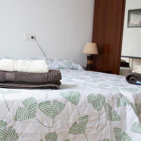 Residencial Arbeyal Apartment Хихон Екстериор снимка