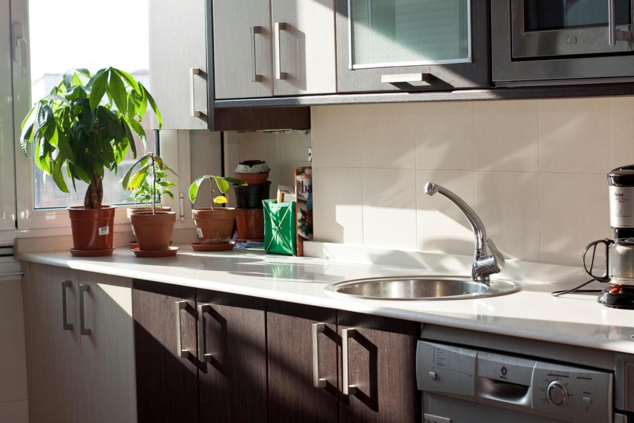 Residencial Arbeyal Apartment Хихон Екстериор снимка