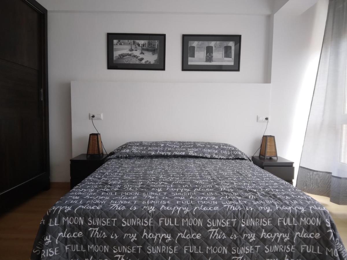 Residencial Arbeyal Apartment Хихон Екстериор снимка